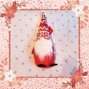 Red and White Knitted Felt Christmas Gnome. NWT.